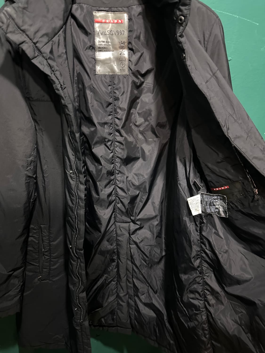 프라다 스포츠 후드 패딩자켓 100-105 상품이미지6