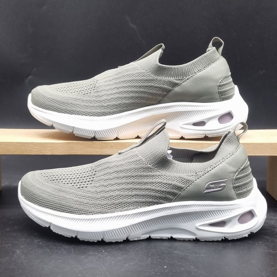 스케쳐스 밥스 유니트 여성슬립온240  상품이미지1