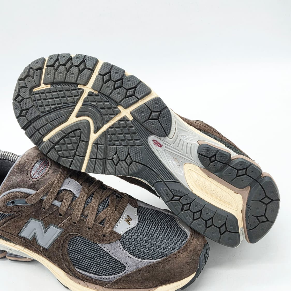  뉴발란스 2002R 리치 어스 블랙탑 (280 D) 상품이미지3