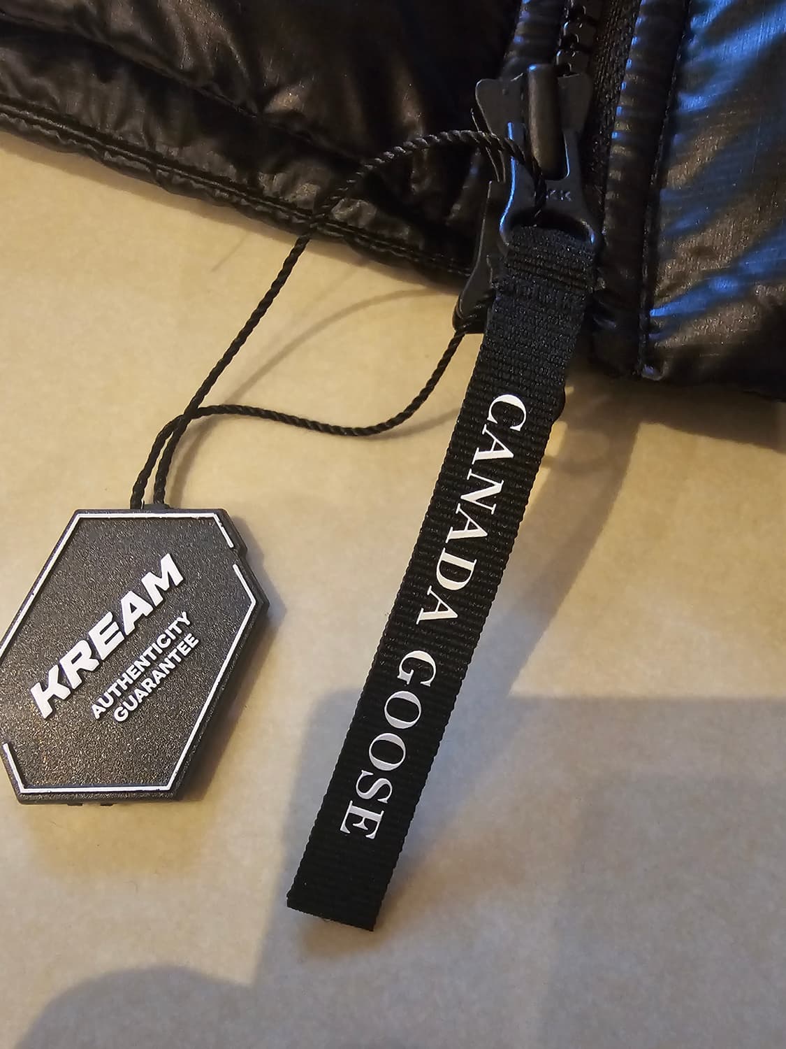 캐나다구스 크로프턴 다운 후디 블랙 s 경량패딩 상품이미지4