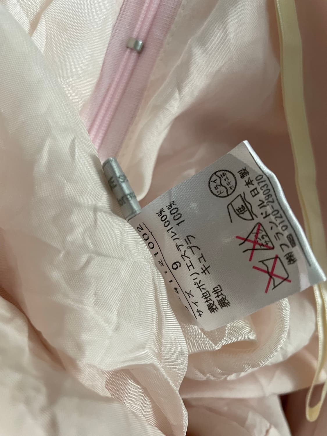 페일 핑크 오프숄더 코르셋 새틴 롱원피스 상품이미지9