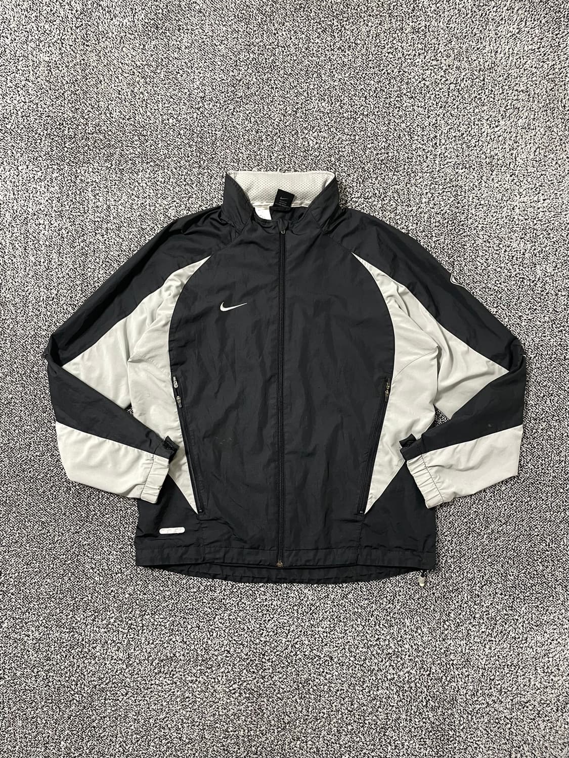 빈티지9. 나이키 00's 배색 올드스쿨 클리마핏 바람막이 점퍼 상품이미지1