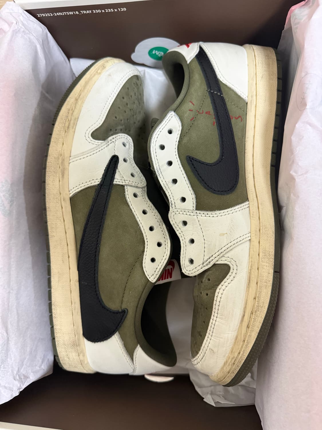 조던 1 x 트래비스 스캇 레트로 로우 OG SP 리버스 올리브 상품이미지1