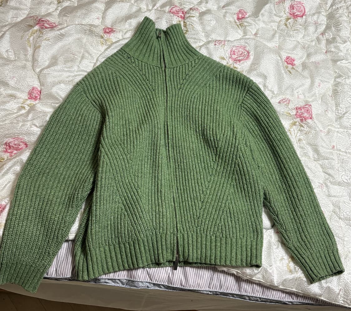 르마드 니트집업 상품이미지1