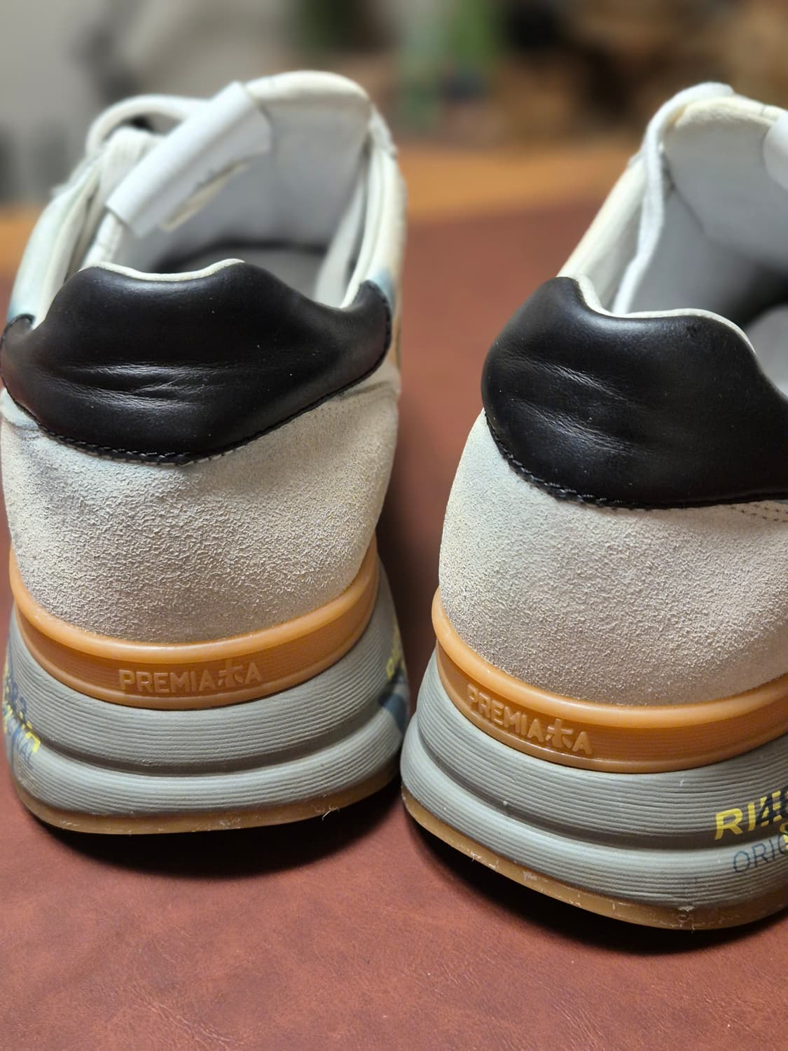 새상품 270-275 (43) 프리미아타 스니커즈  상품이미지4