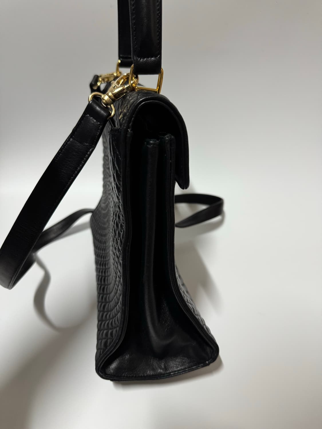 발리 퀼팅 가죽 크로스 토트백 상품이미지3