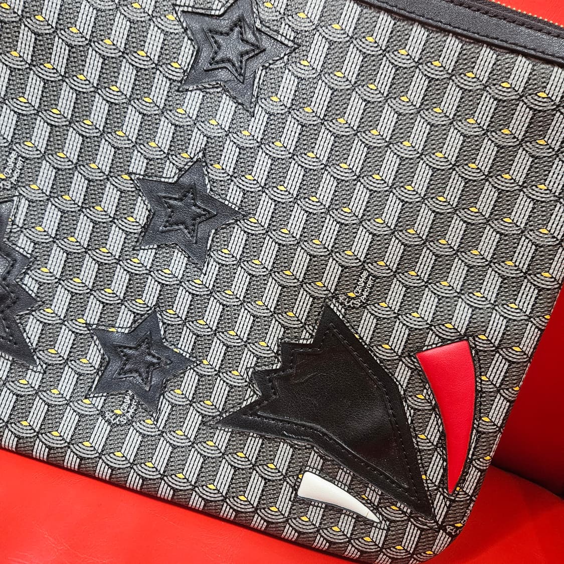 체사레파치오티 시그니쳐 클러치 35 x 25 size 상품이미지3