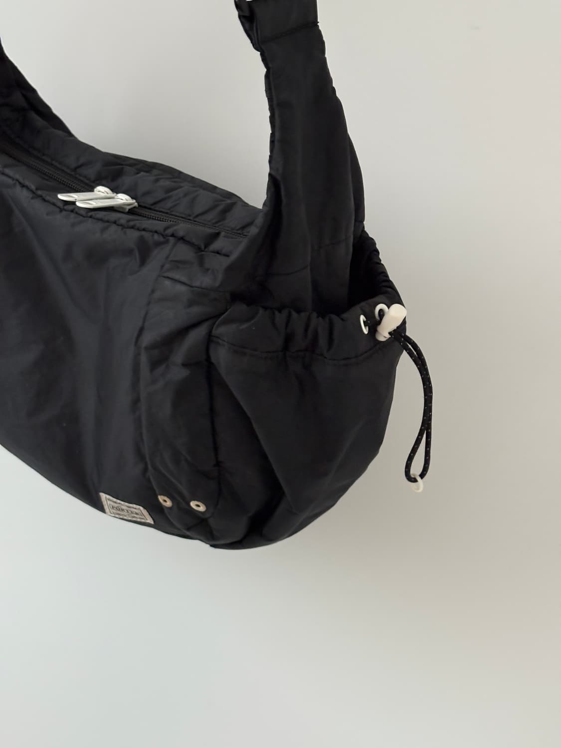 Cue Shoulder Bag S (Black) 상품이미지5