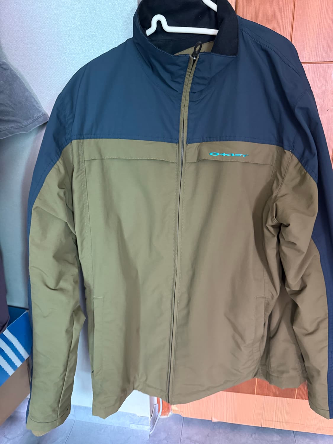 OOs Oakley thechnical windbreaker 상품이미지1