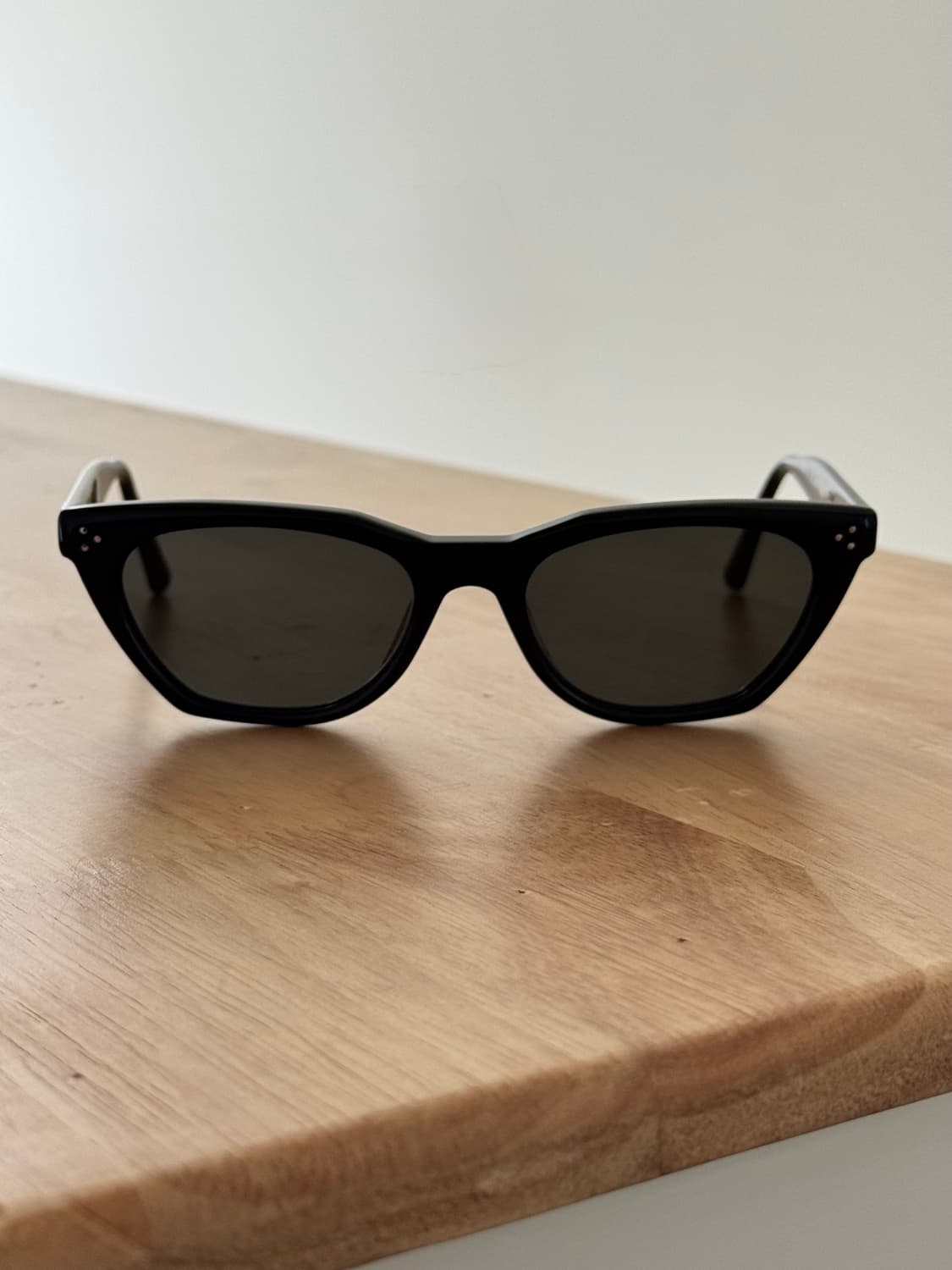 (무료배송,수수료x) 젠틀몬스터 쿠키 01 선글라스 판매합니다. 상품이미지2