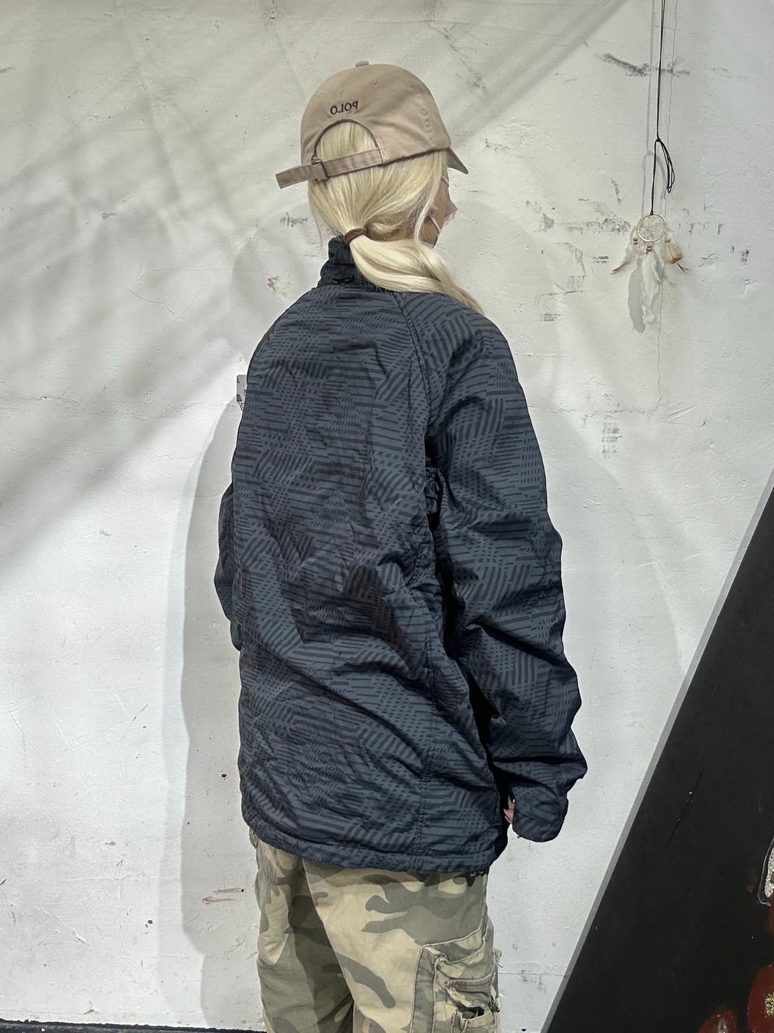 노스페이스 차콜 로고 바람막이 자켓 XL 상품이미지3