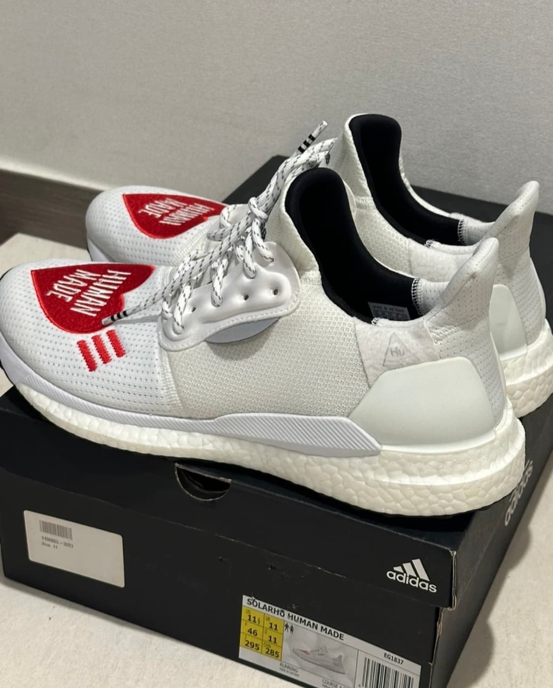 아디다스 x 휴먼 메이드 x 퍼렐 윌리엄스 솔라 Hu 화이트 레드 상품이미지2