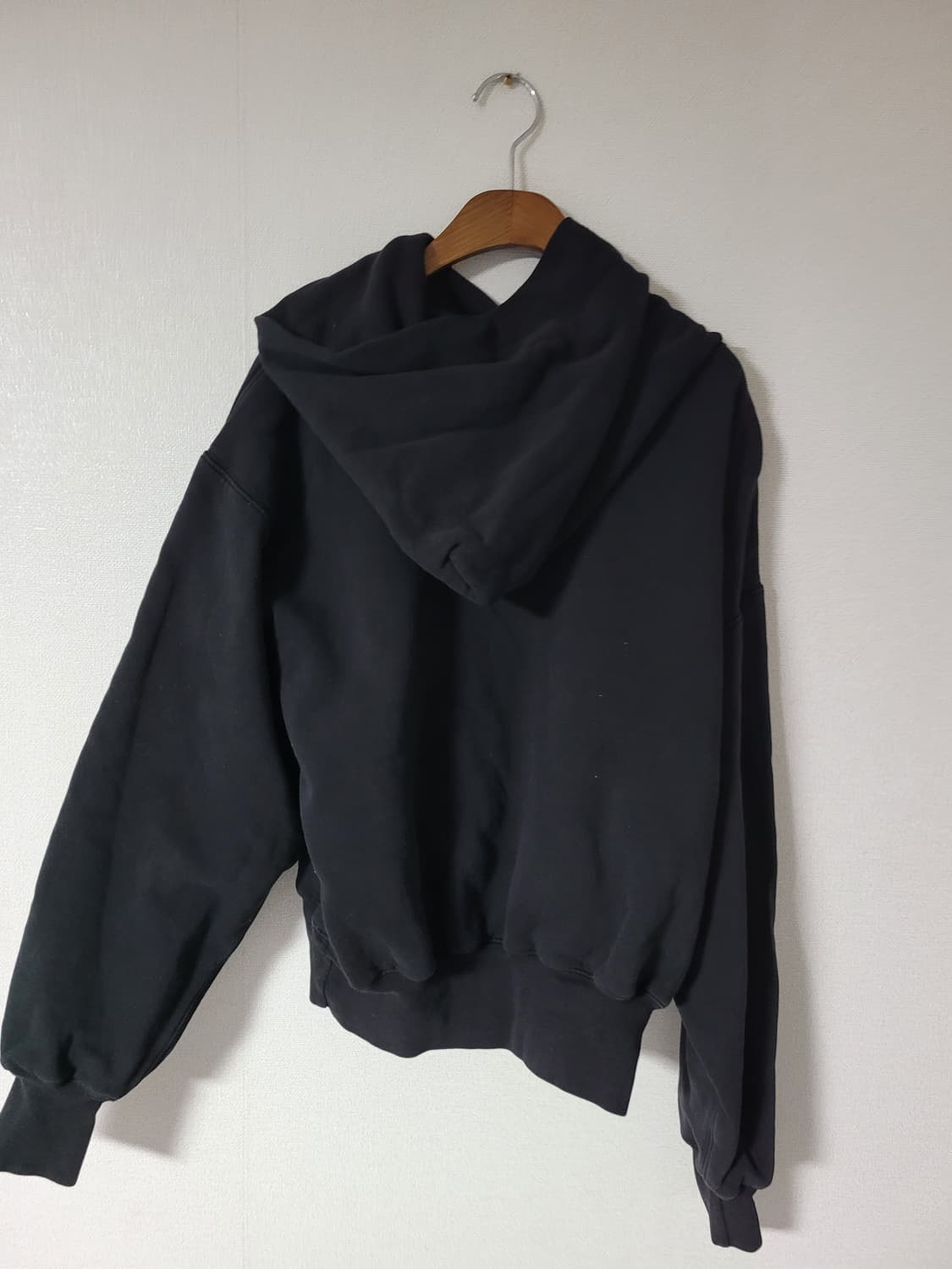 가슴64 이지갭 후드티 상품이미지2