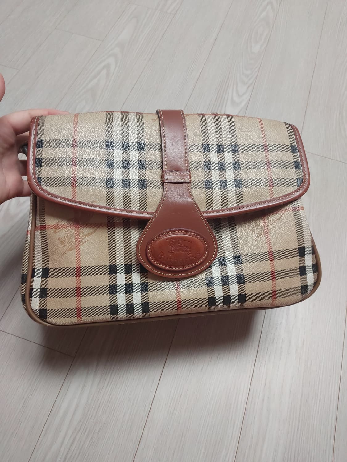 정품 버버리 노바체크 크로스백 상품이미지1