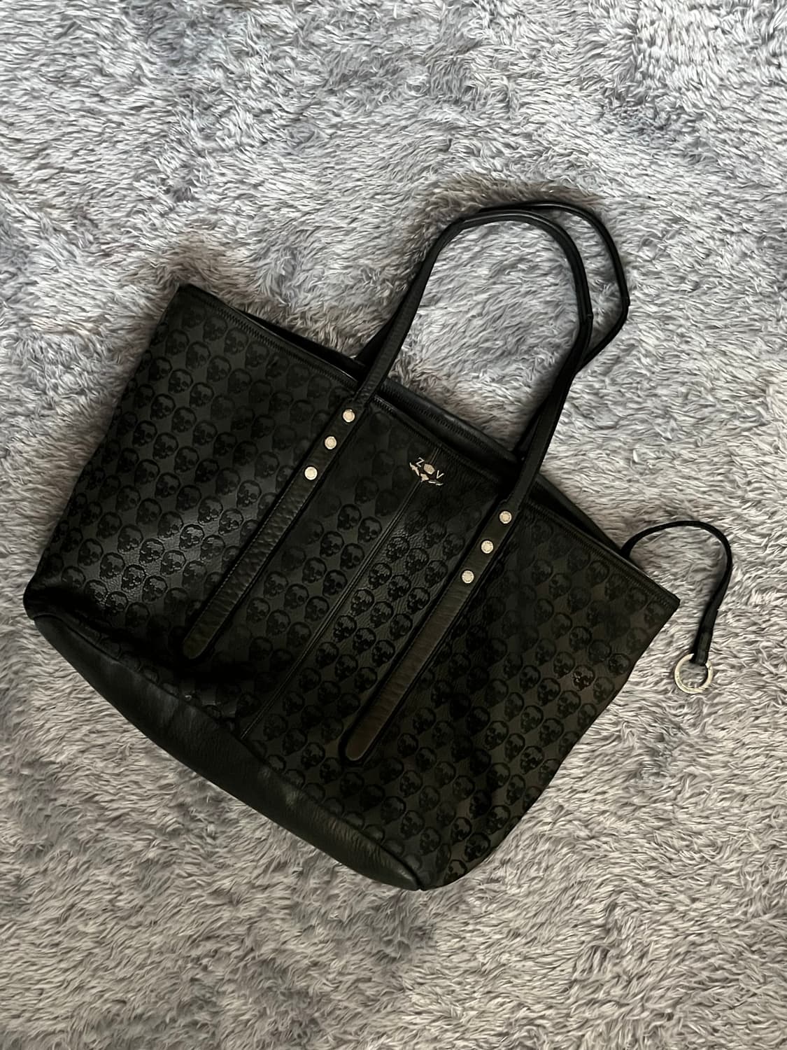 (매물x) 쟈딕 앤 볼테르 스컬 카우레더 토트백 상품이미지3