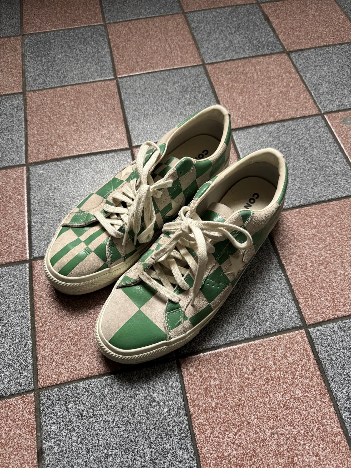 컨버스 원스타 로우 블록 화이트 미디움 그린 스니커즈 상품이미지3