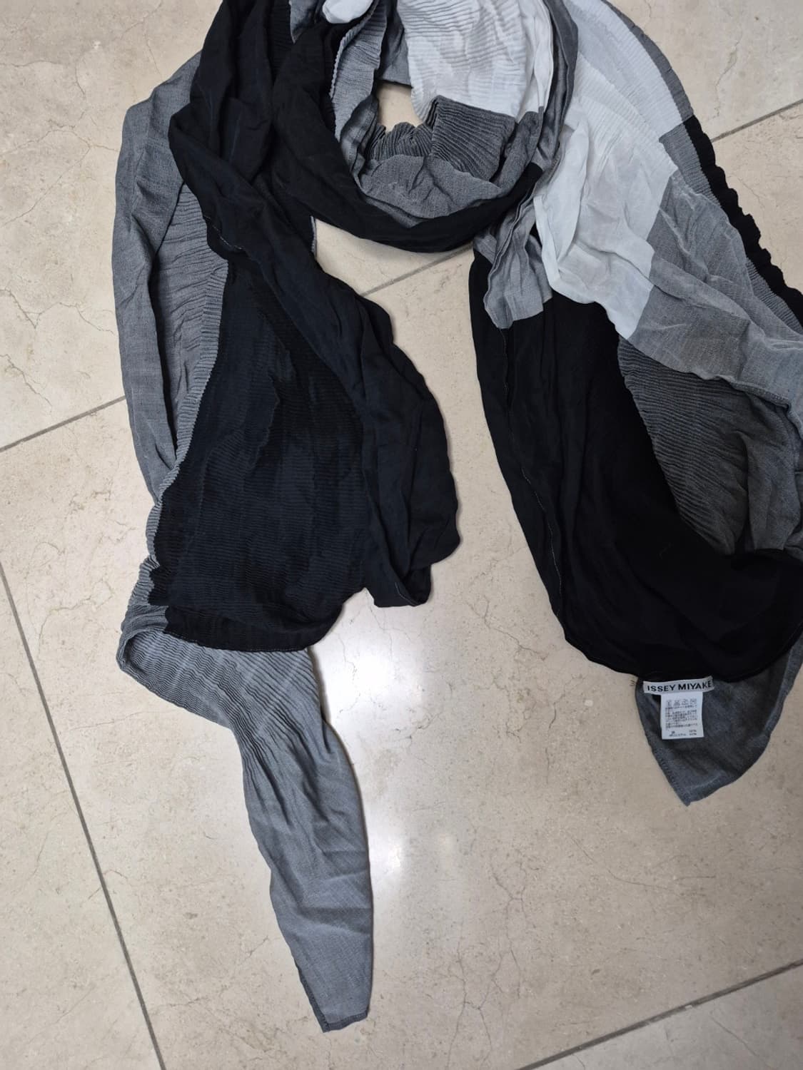 이세이미야케 플리츠플리즈 스카프(리미티드) 상품이미지2
