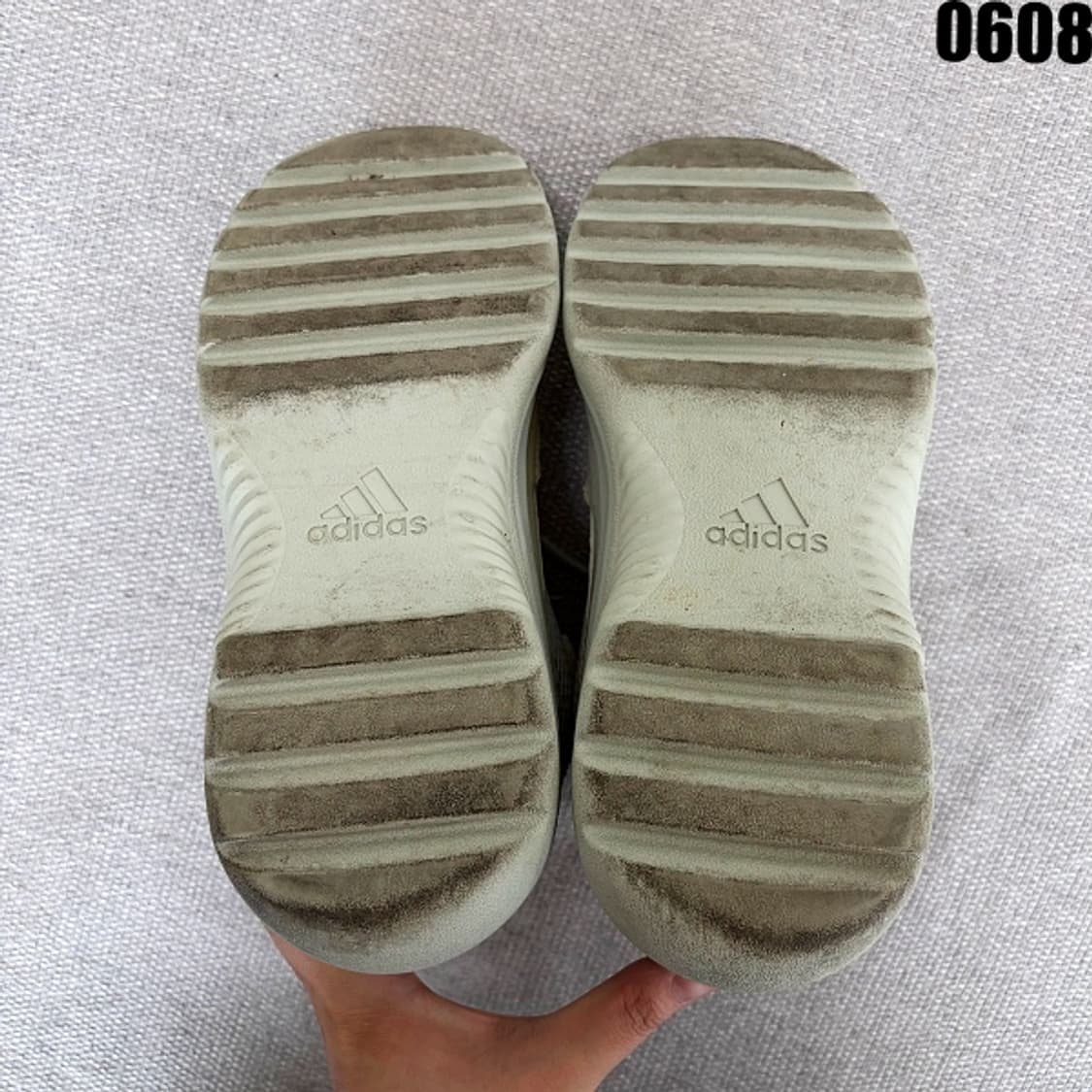아디다스 이지 레저트 부트 솔트 265 0608 상품이미지6