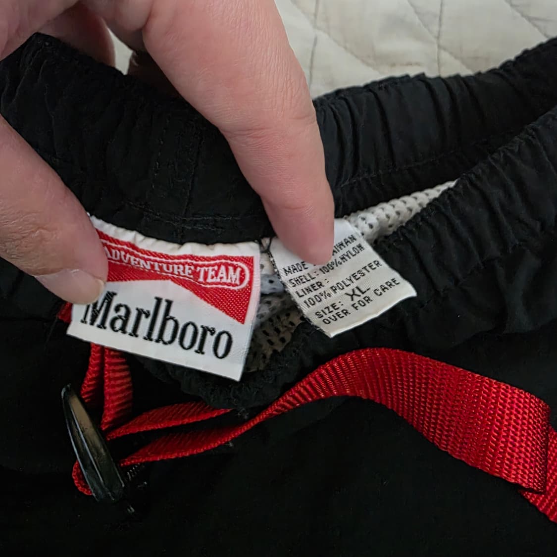 [XL] 90s 빈티지 말보로 프로모 어드벤쳐팀 쇼츠 블랙 ver.스테인 상품이미지4