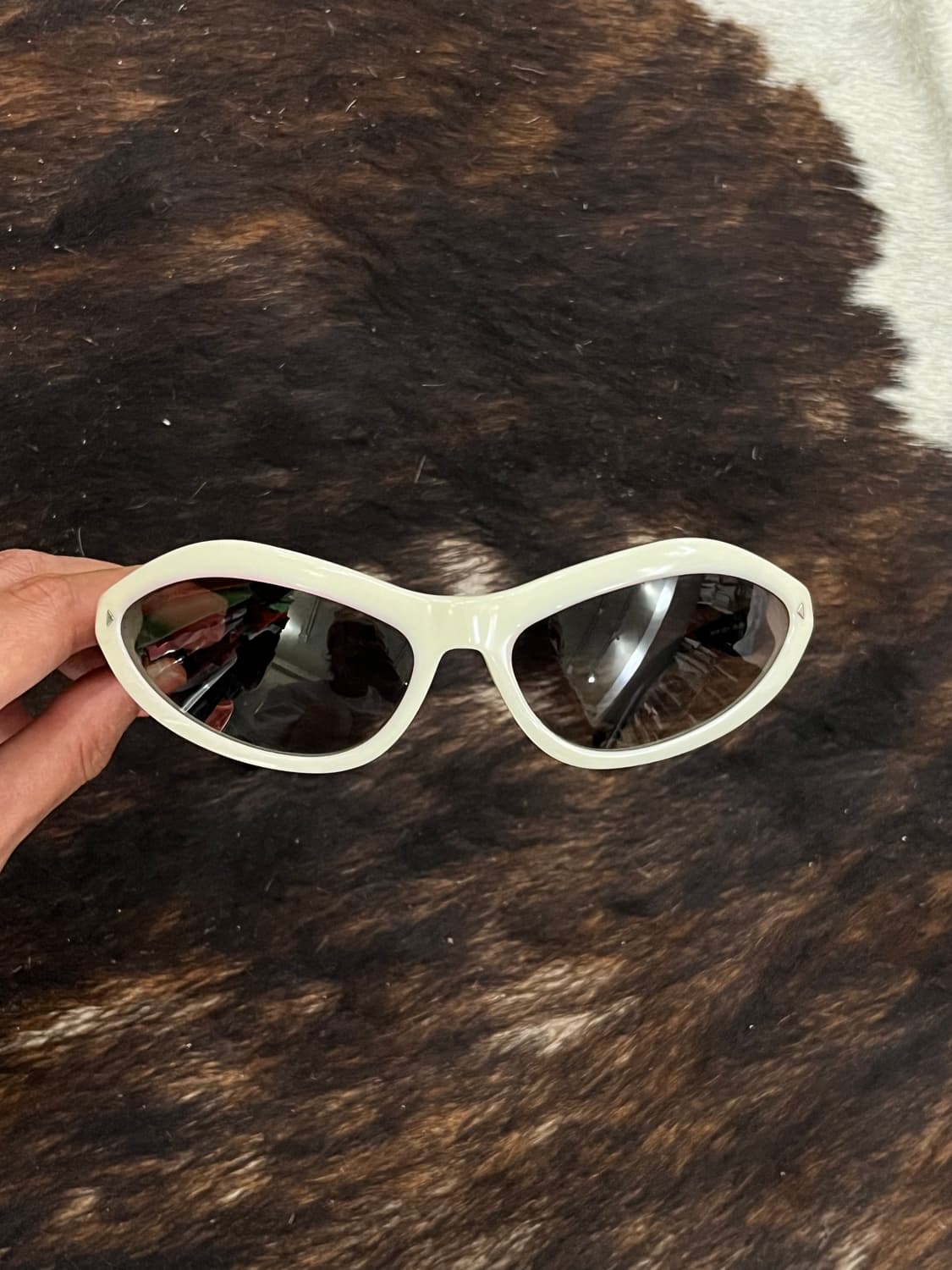 PRADA 2010FW SWING SUNGLASSES 상품이미지1