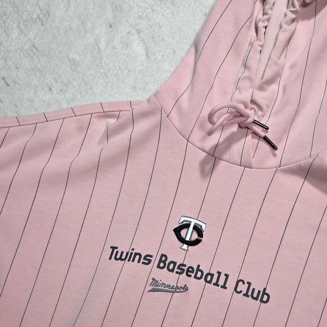 MLB 핑크 스트라이프 후드티 상품이미지2