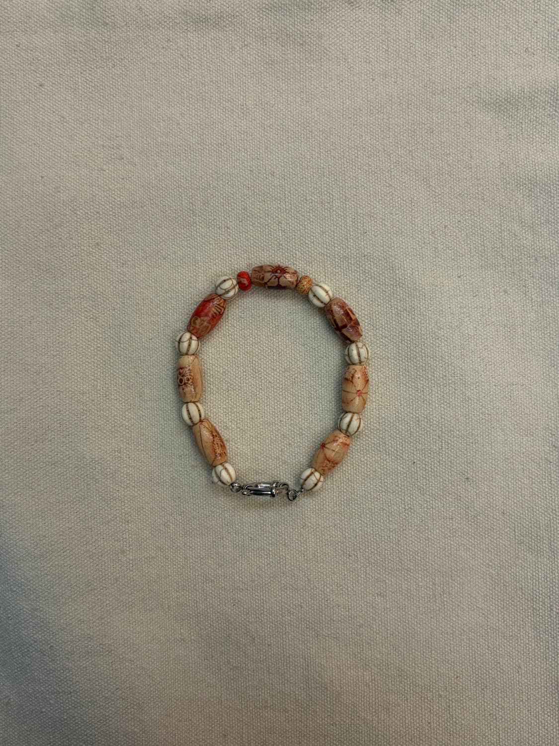 빈티지 패턴 비즈 팔찌 · 써지컬 고리 마감 상품이미지7