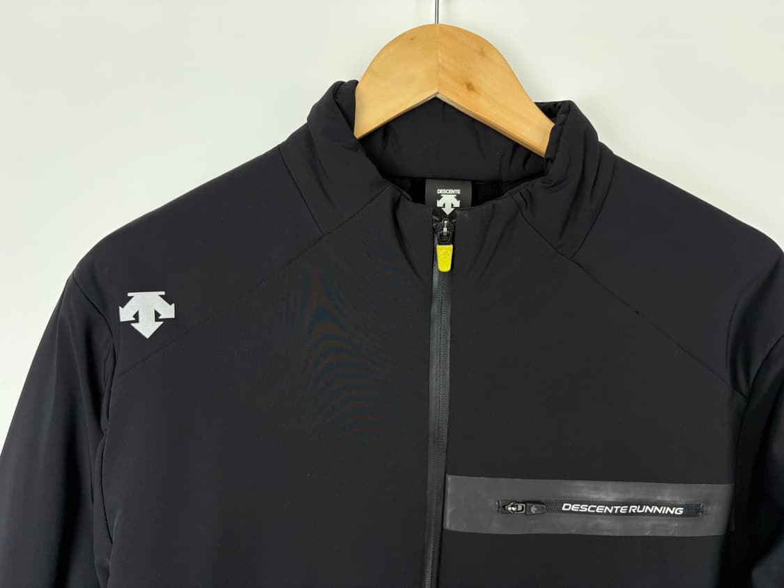 데상트 경량패딩 F360 러닝 자켓 상품이미지2