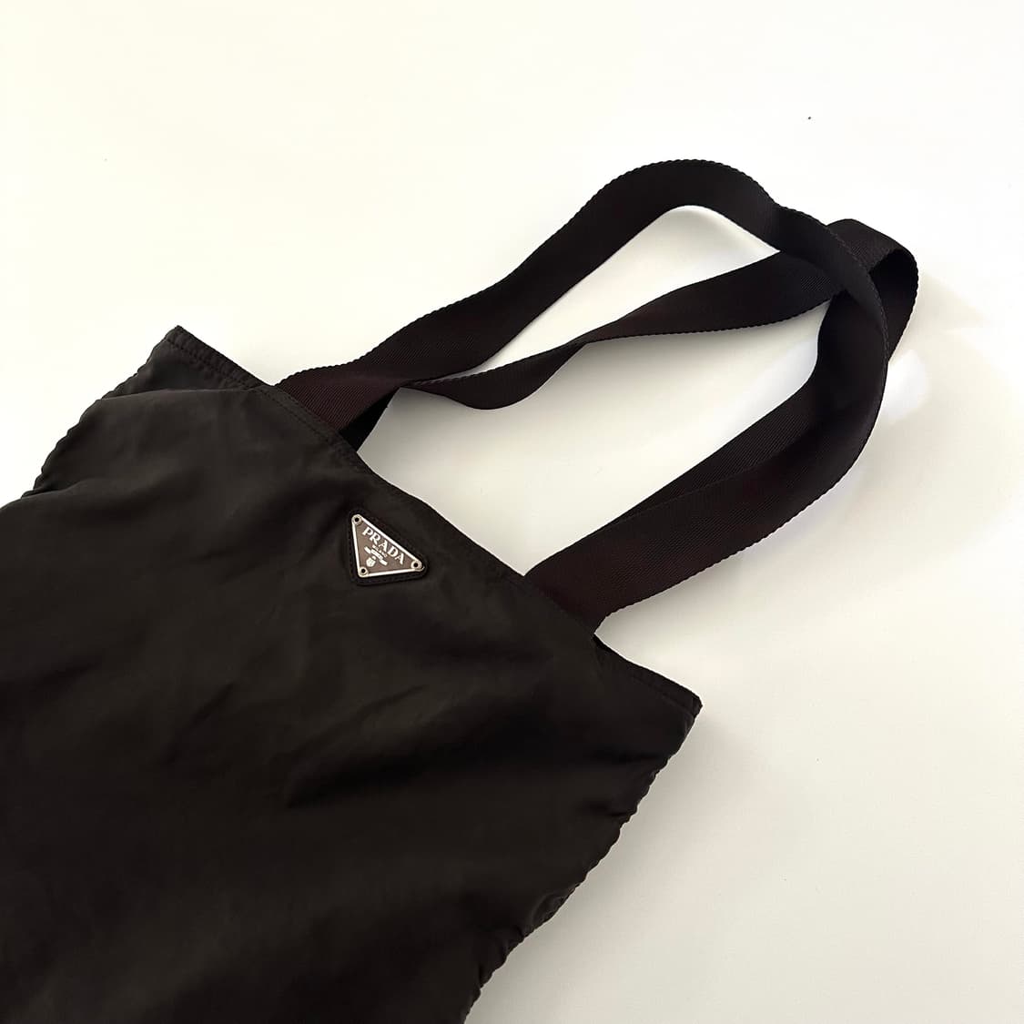 프라다 prada 포코노 나일론 숄더백 상품이미지1