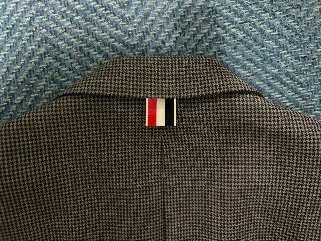 톰브라운 하운드투스 다크그레이 수트 1사이즈 상품이미지2