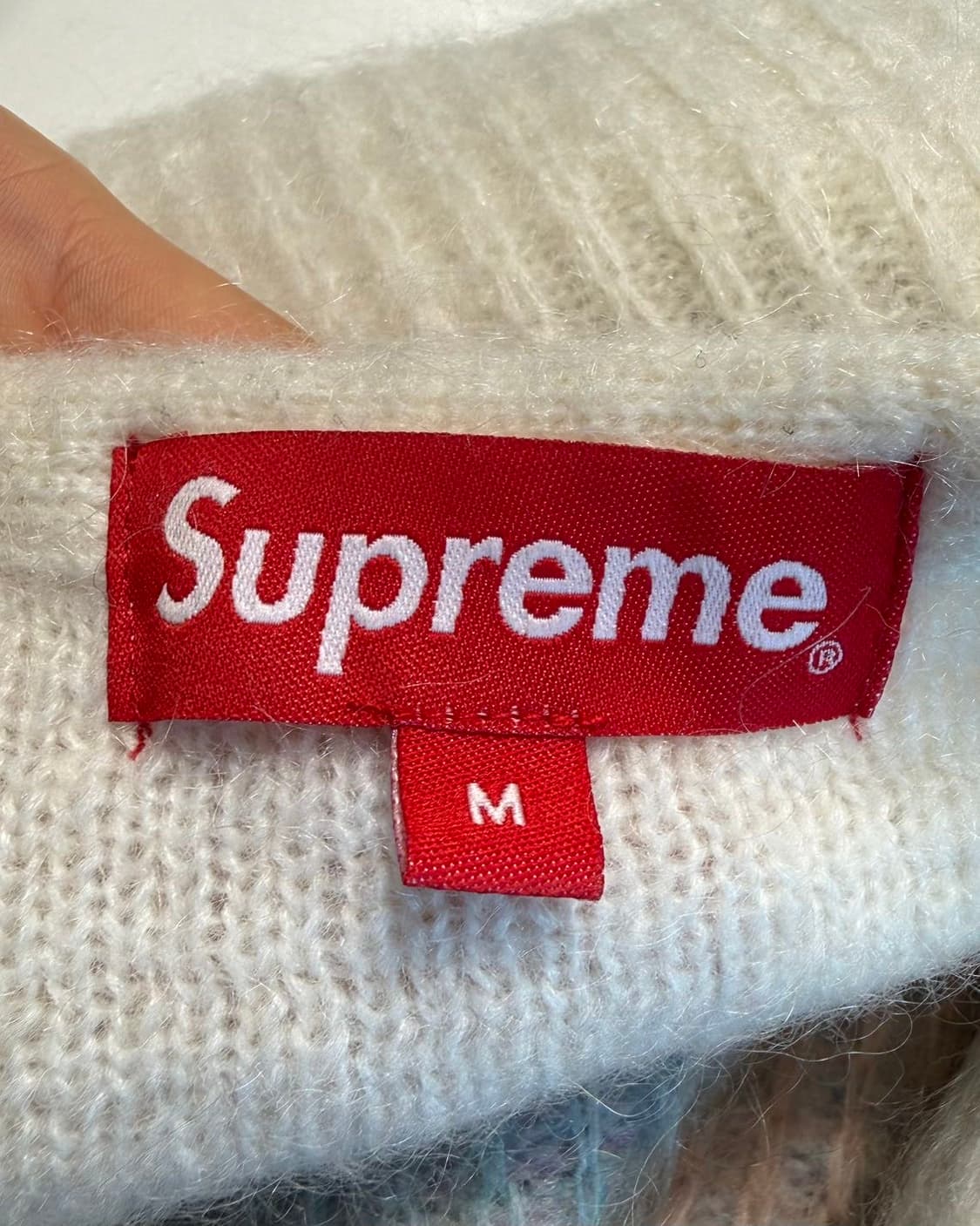 슈프림 아이보리 22ss 브러쉬드 그리드 가디건 상품이미지8