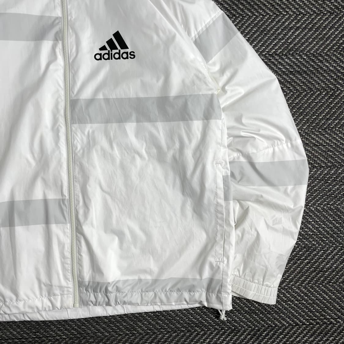 아디다스 블랙 나일론 우븐 트랙 바람막이 자켓y 3032 상품이미지3