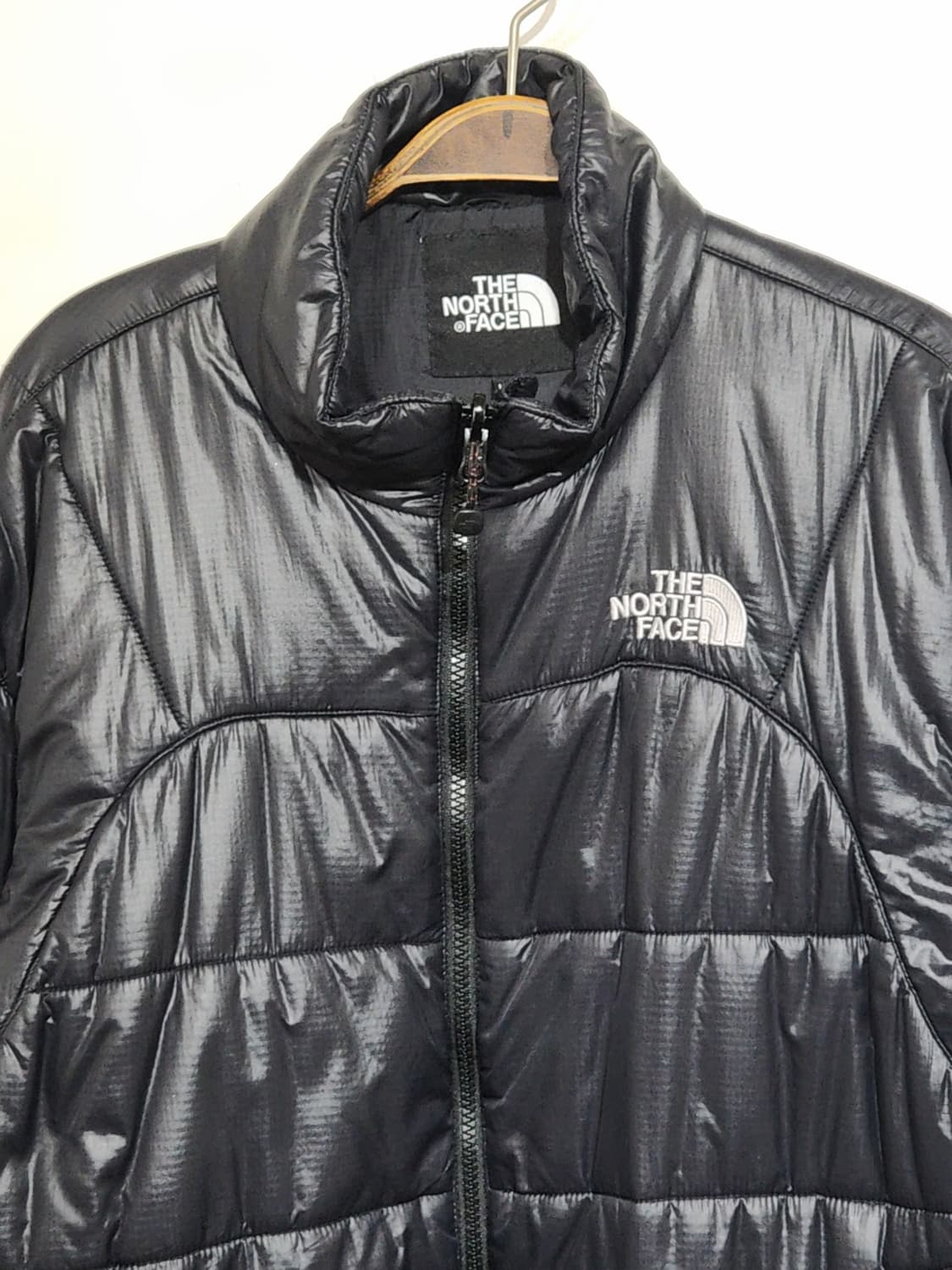 (105) 노스페이스 경량패딩 점퍼 블랙 아웃도어 자켓  상품이미지2