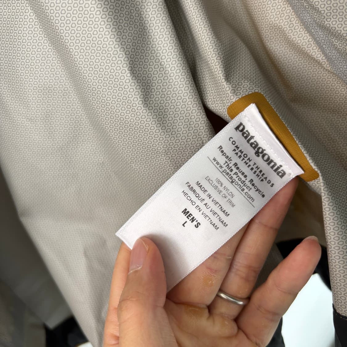 [새상품] 파타고니아 토렌쉘 L사이즈 상품이미지5