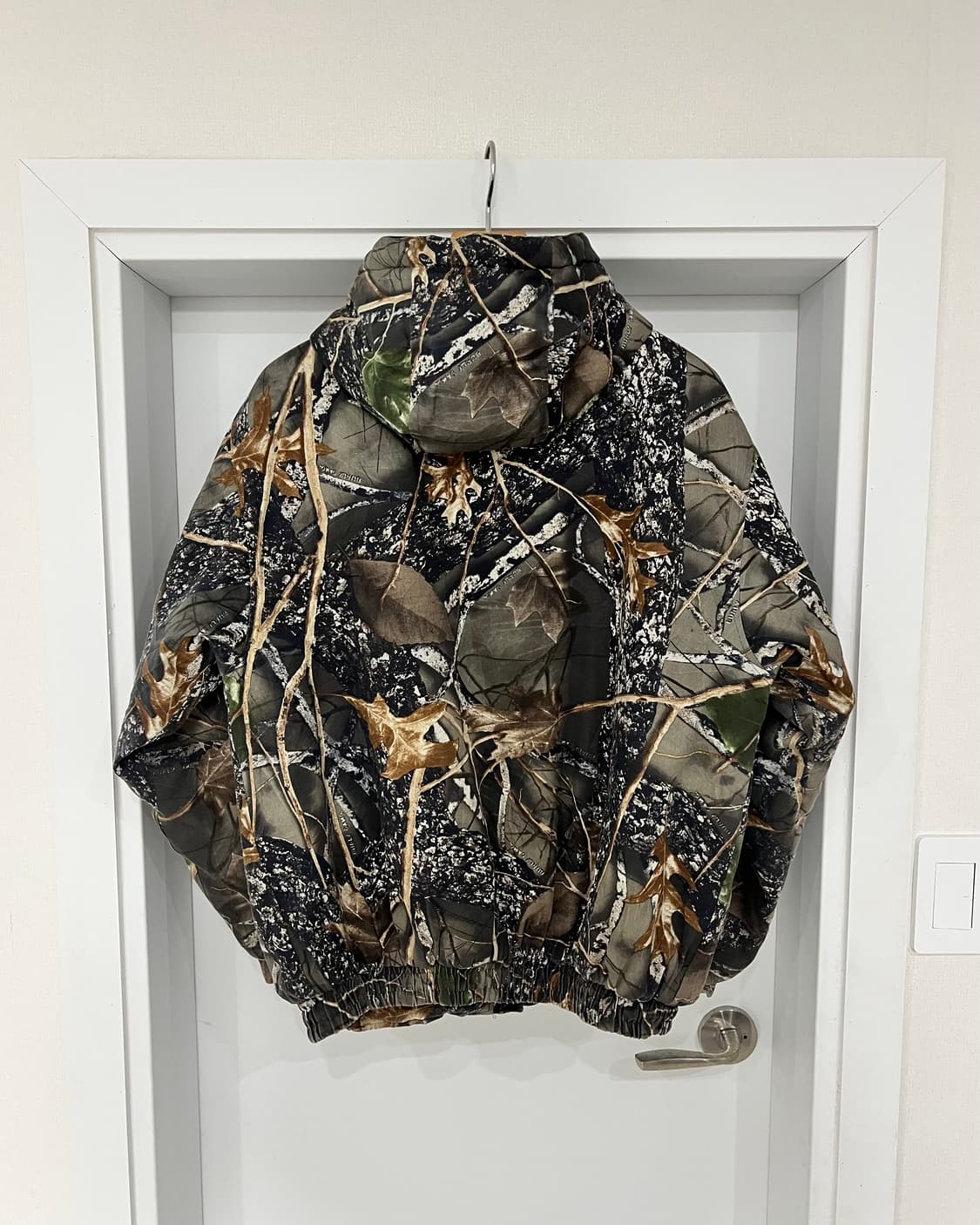 리얼트리 패턴 후드집업 자켓 상품이미지5