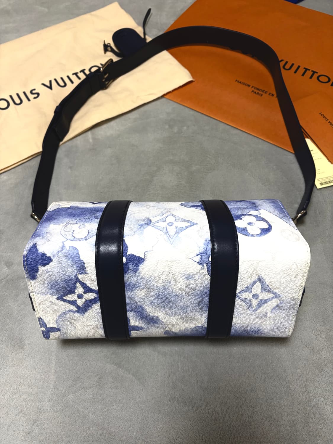 루이비통 워터컬러 키폴 상품이미지3