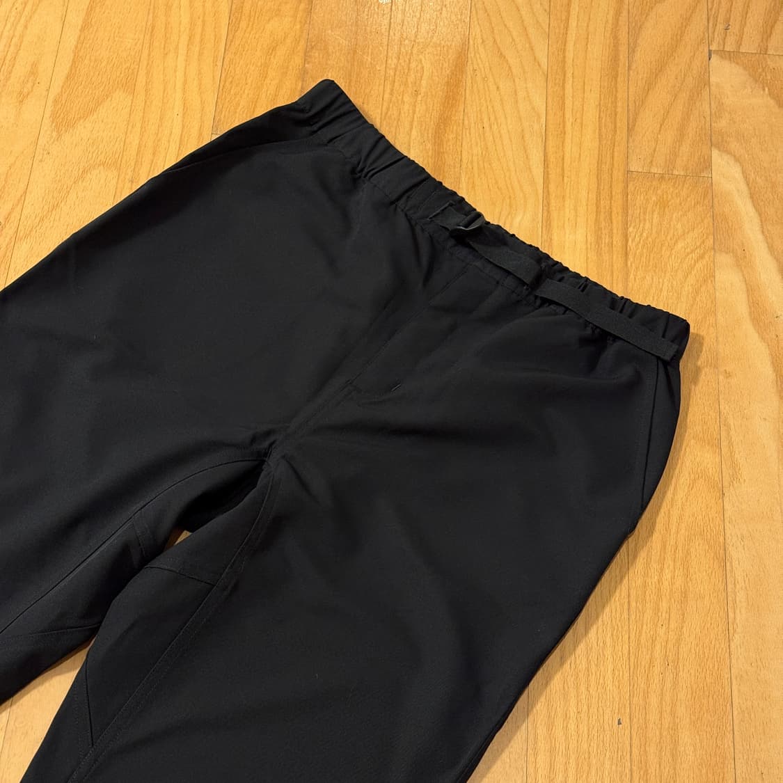 칼하트 WIP 테크웨어 팬츠 블랙 M 상품이미지2