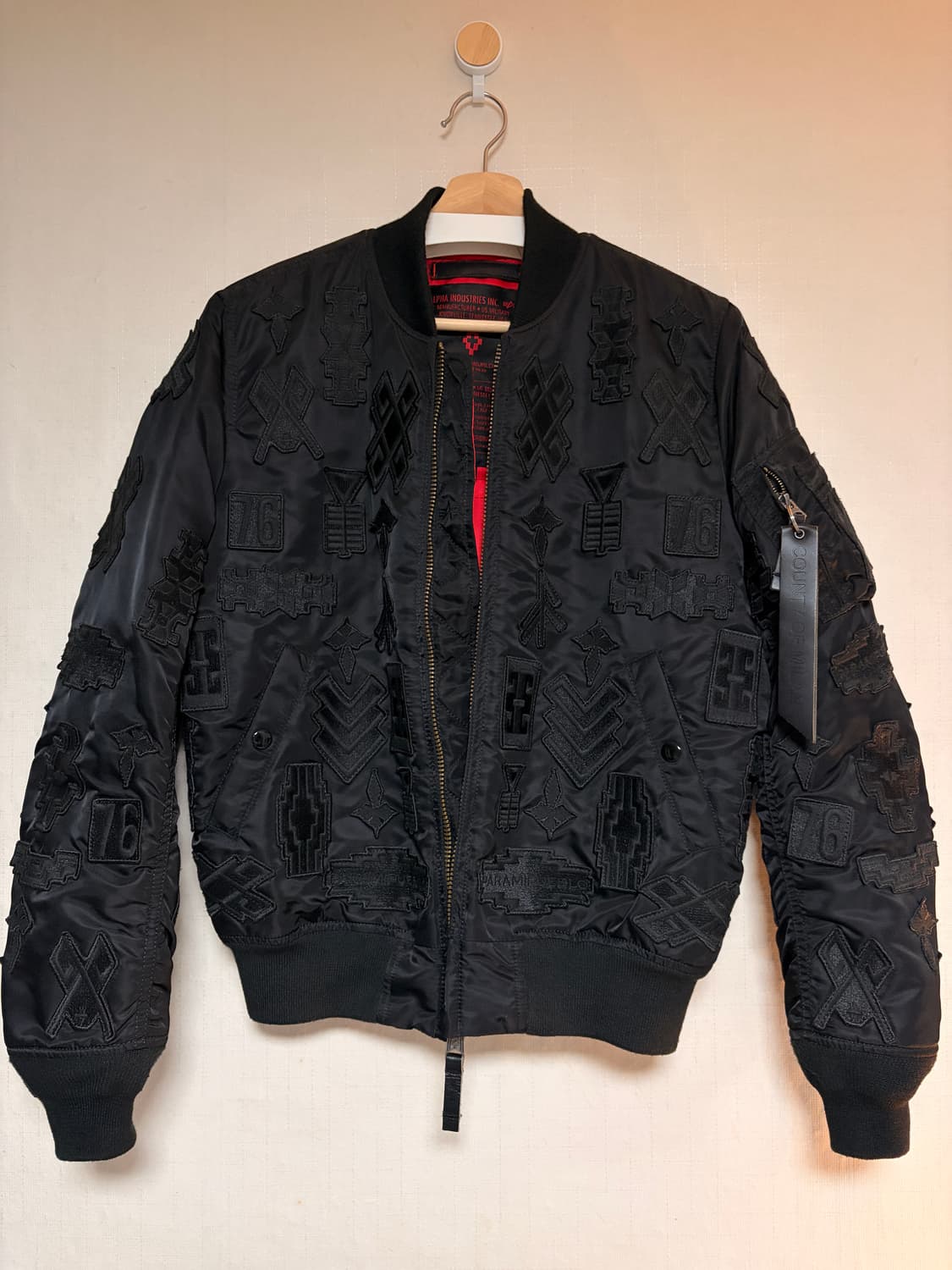 마르셀로불론X알파인더스트리 블랙 봄버 자켓 상품이미지2