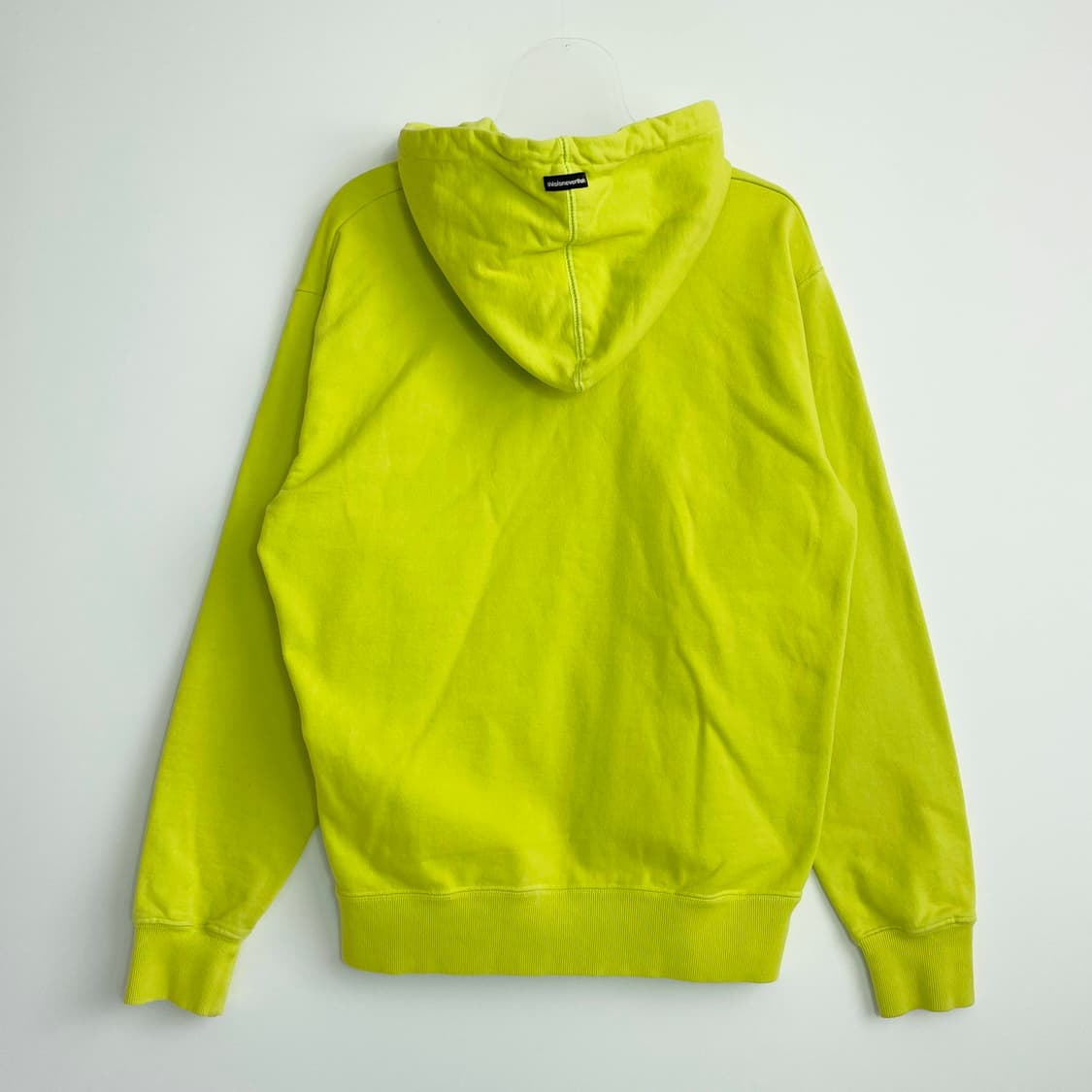 C1 디스이즈네버댓 후드티 M사이즈 상품이미지3