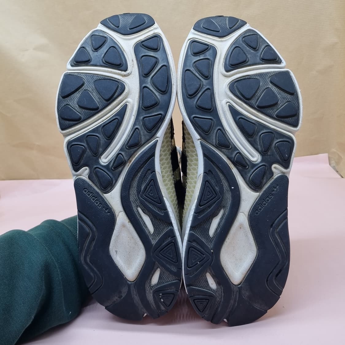 아디다스 렉시콘 운동화 265 상품이미지3