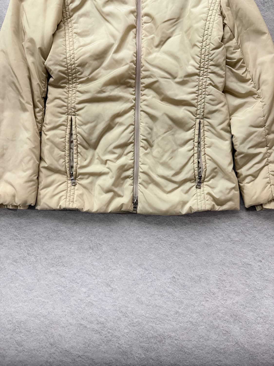 00‘s 프라다 나일론 후드 점퍼자켓 상품이미지7