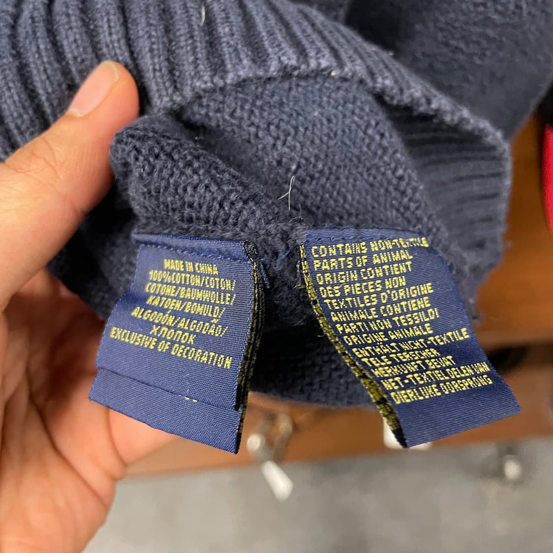 폴로 랄프로렌 신형 라벨 모크 넥 버튼 니트 스웨터 상품이미지8