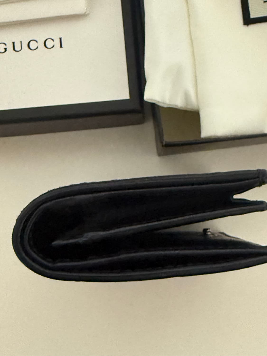 구찌 여성 레더 반지갑 상품이미지4