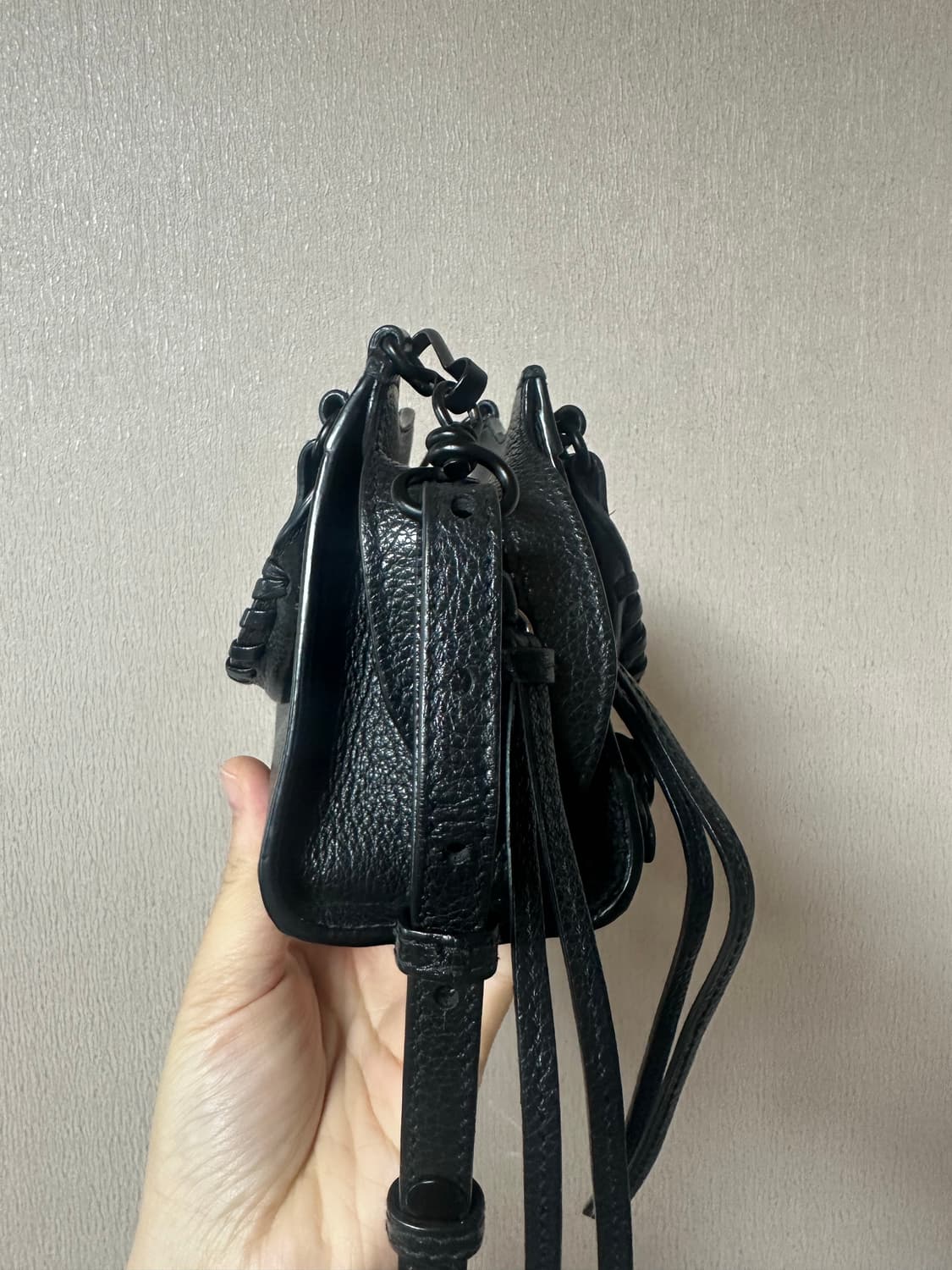 발렌시아가 네오 클래식 나노 블랙 상품이미지3