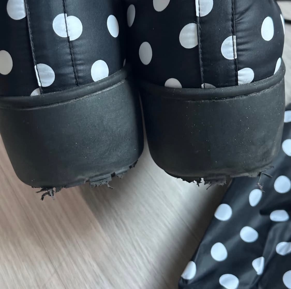 스부 뱀프 도트 패딩슈즈 1사이즈 상품이미지3