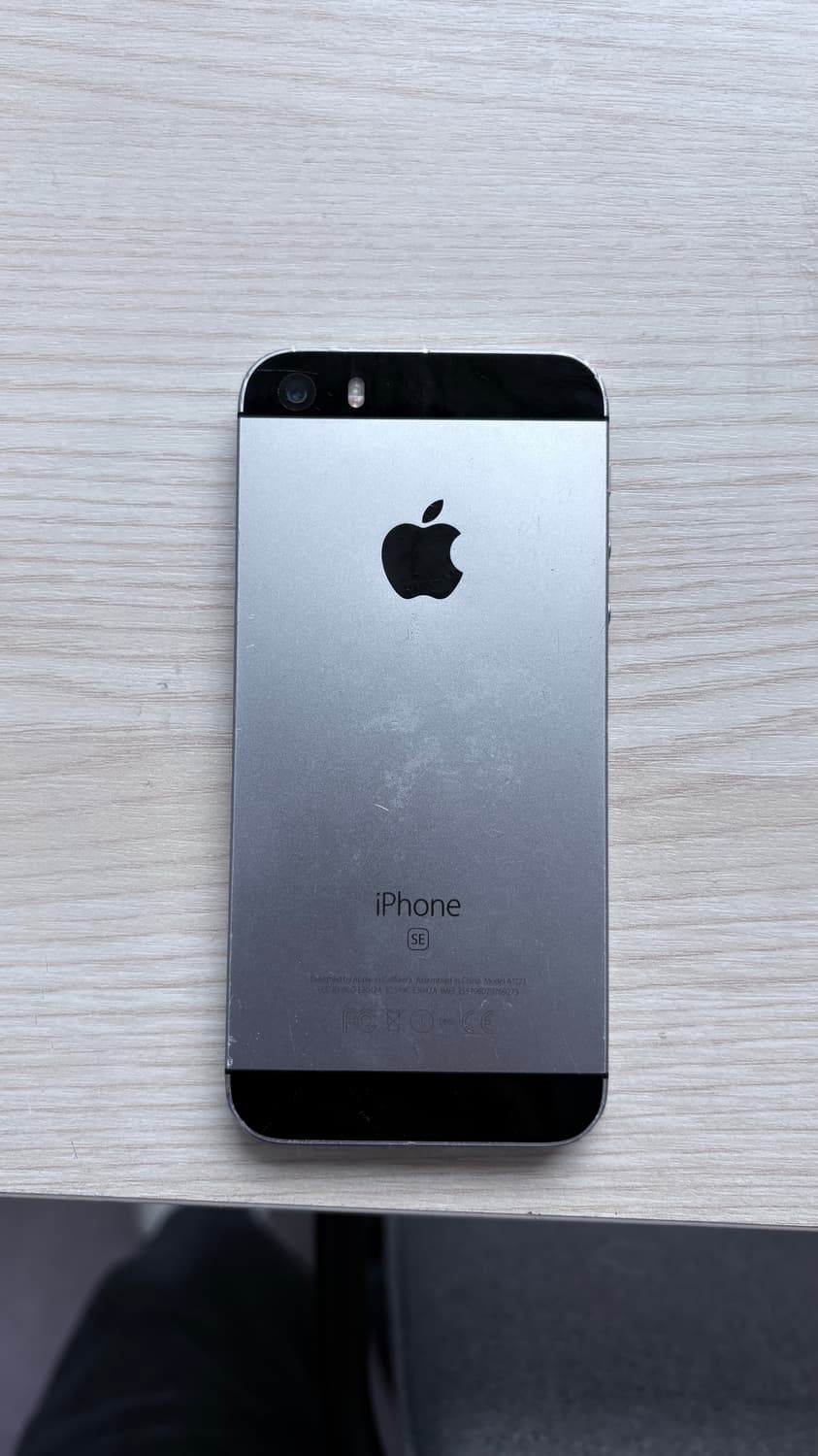 Iphone SE 상품이미지1