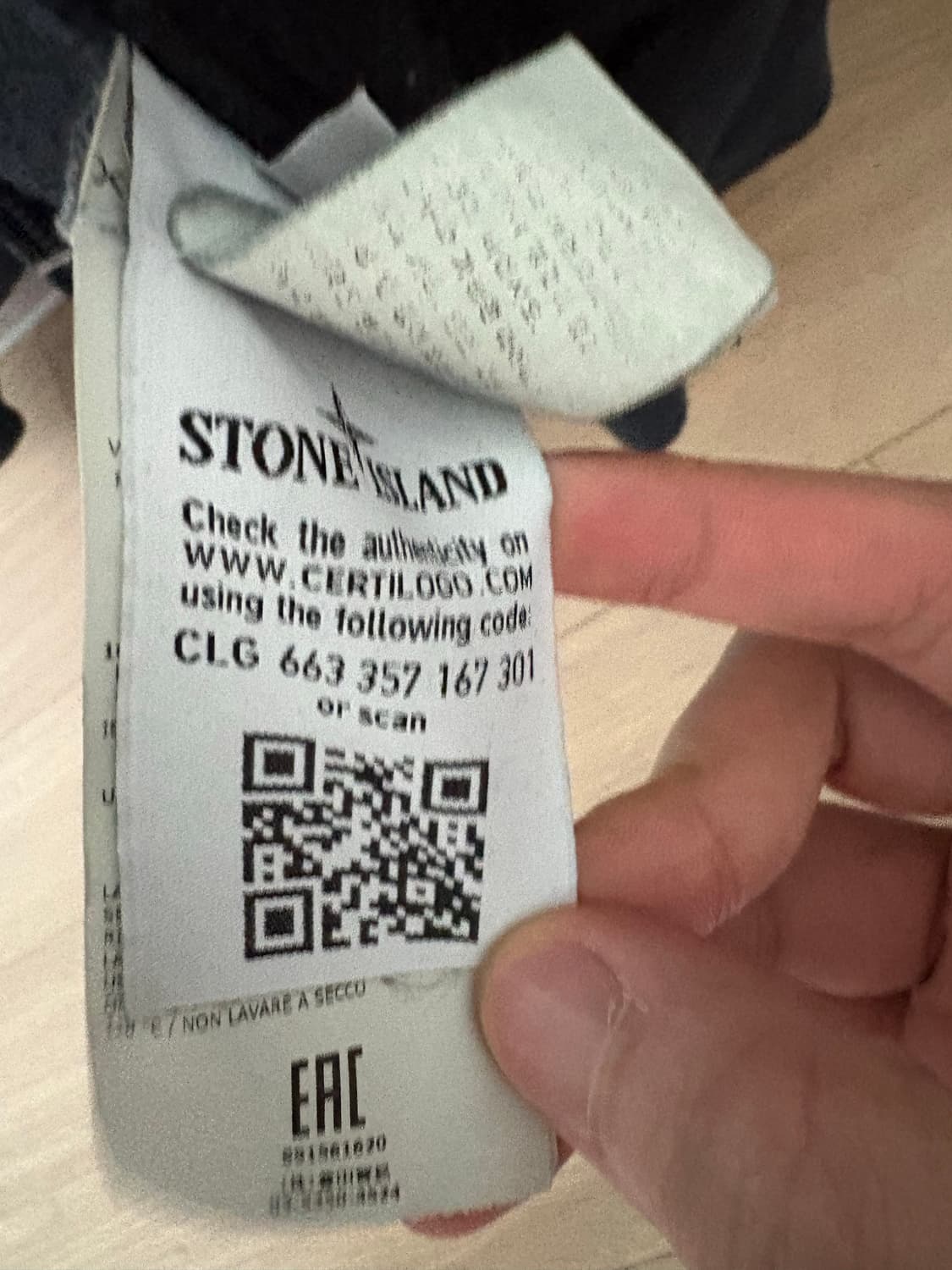 스톤아일랜드 집업 L 상품이미지2