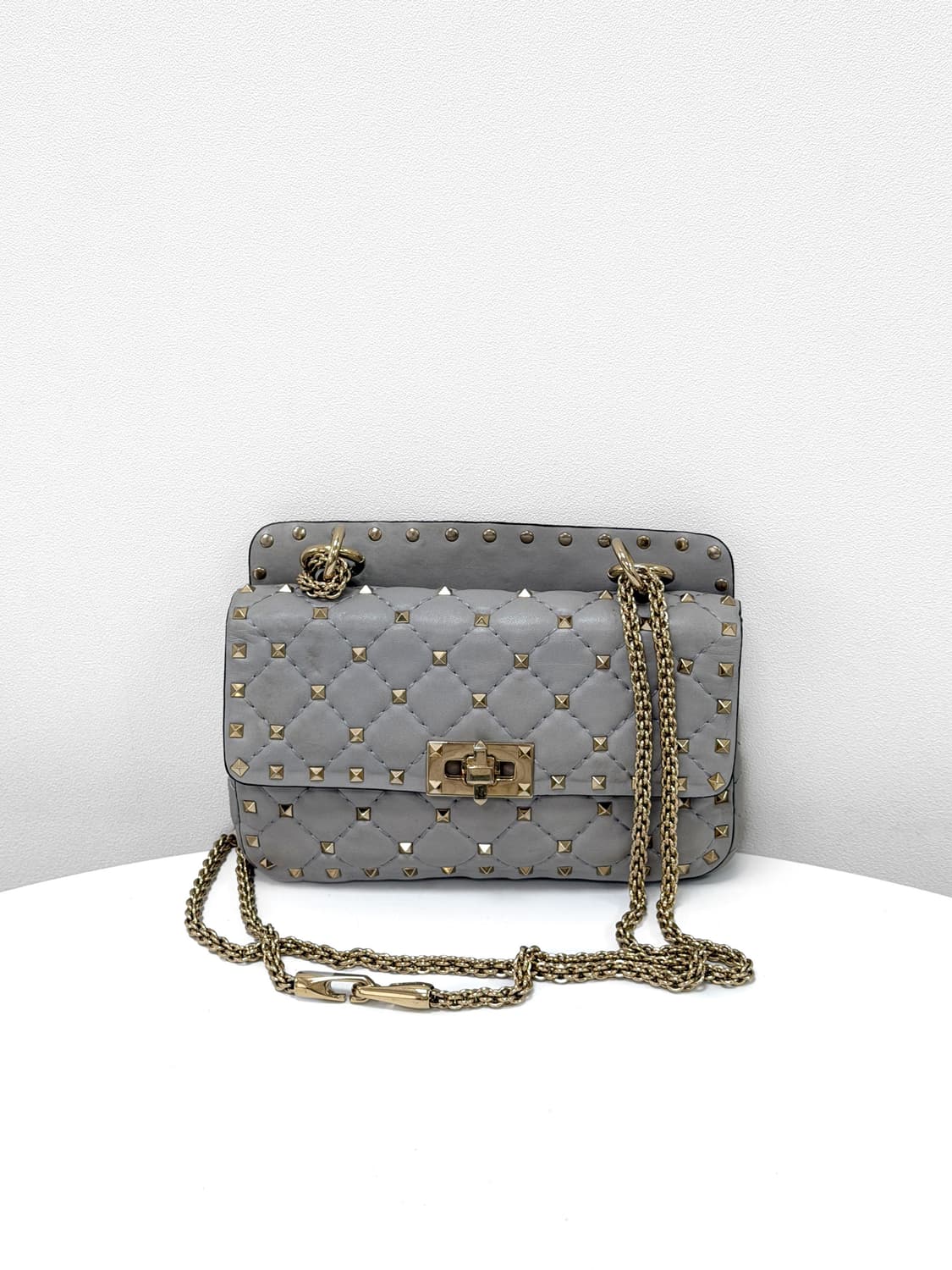 발렌티노 가라바니 락스터드 스파이크 숄더백 상품이미지4