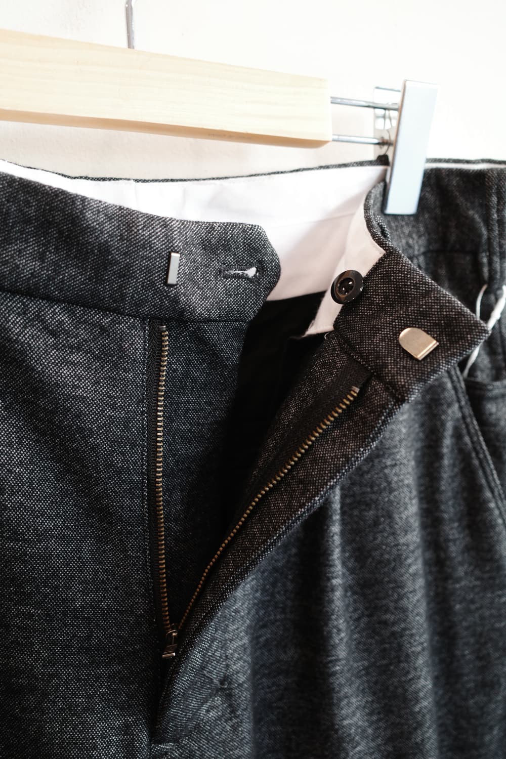 TOMORROWLAND 플리츠 울 팬츠 (31인치) 상품이미지4