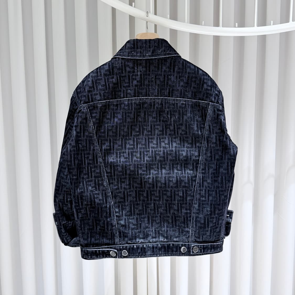 (A+/48) / 펜디FF로고 벨벳 블랙 데님 자켓 상품이미지4