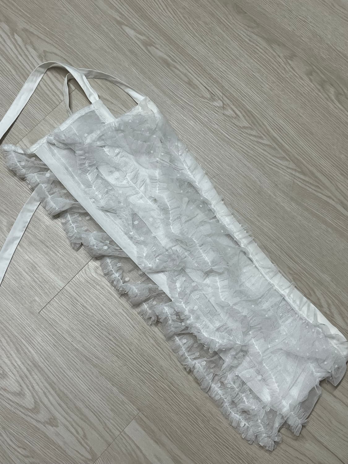 론론 FLUFFY DOT RUFFLE MESH BELT WHITE 상품이미지6